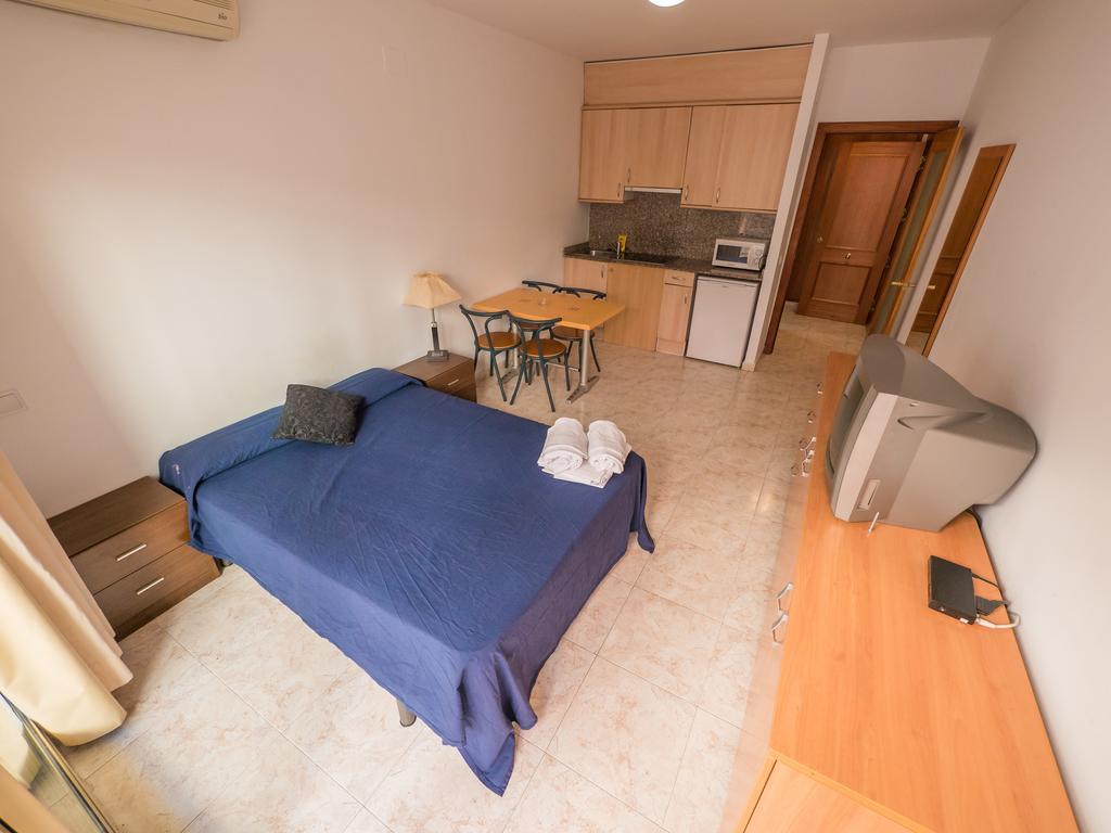 Apartaments Ar Easy Santa Anna II Льорет-де-Мар Экстерьер фото