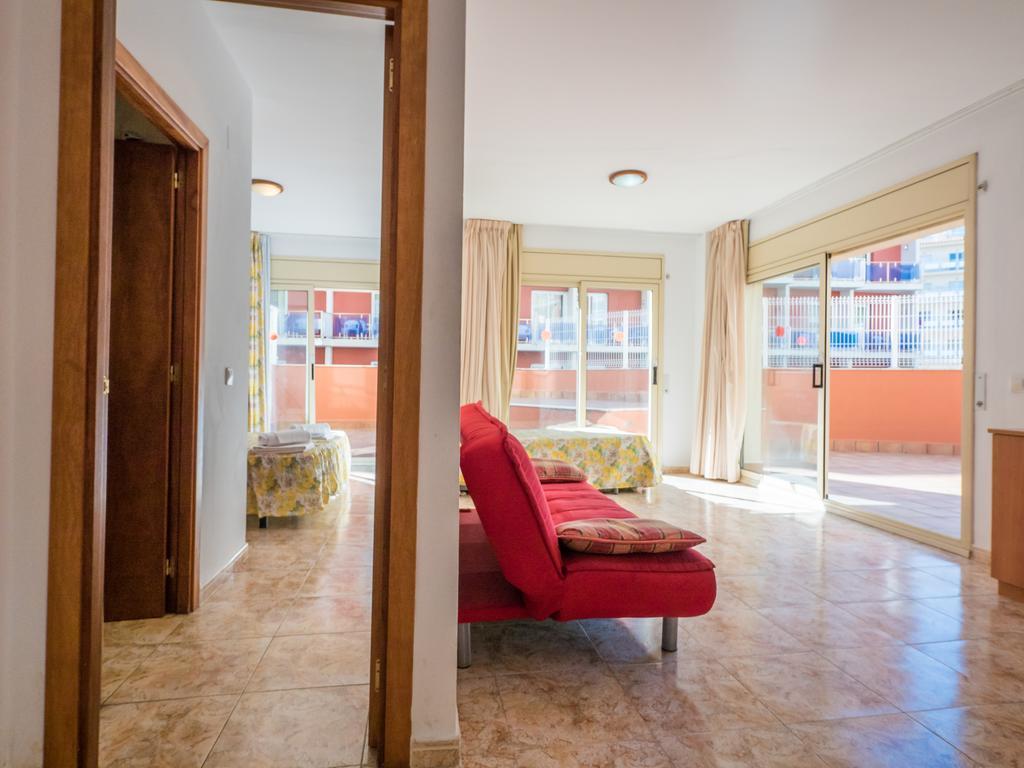 Apartaments Ar Easy Santa Anna II Льорет-де-Мар Экстерьер фото