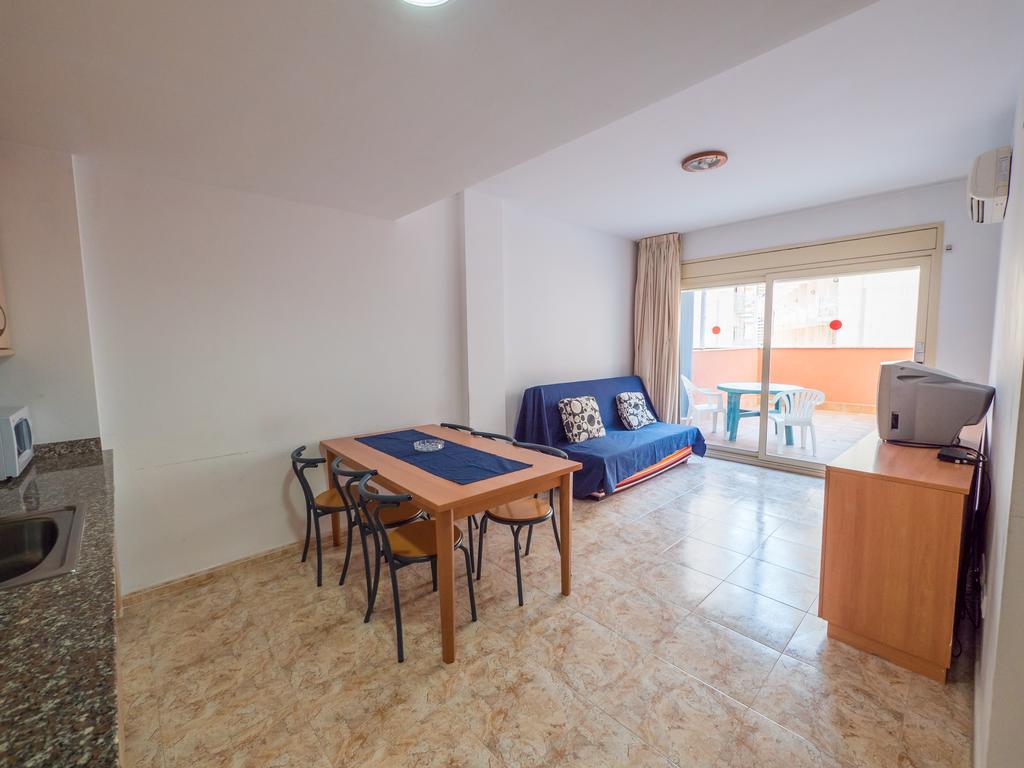 Apartaments Ar Easy Santa Anna II Льорет-де-Мар Экстерьер фото