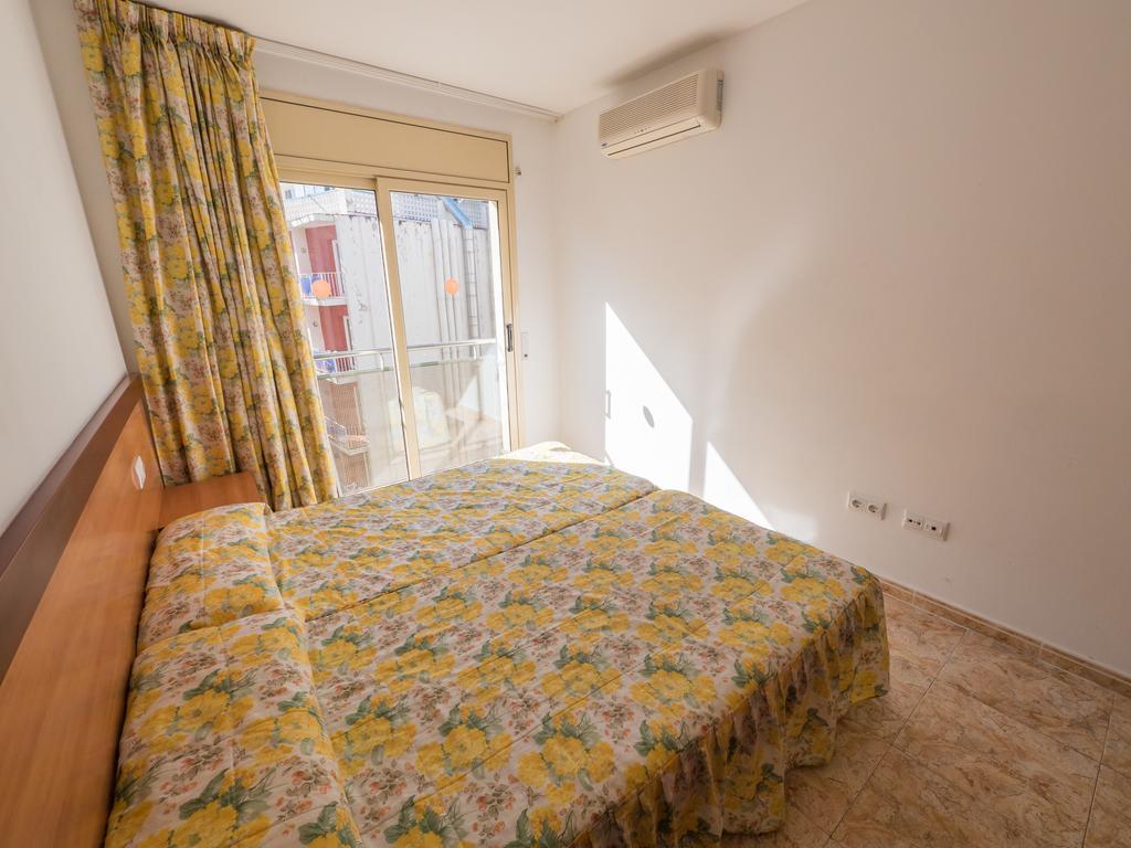 Apartaments Ar Easy Santa Anna II Льорет-де-Мар Экстерьер фото