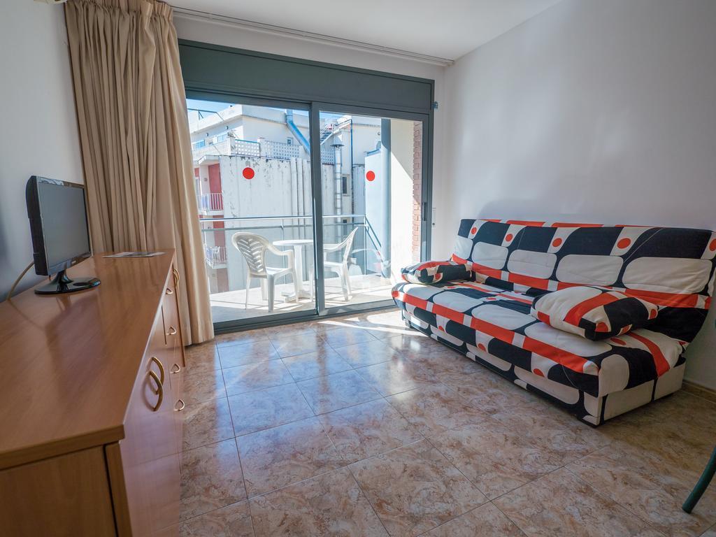 Apartaments Ar Easy Santa Anna II Льорет-де-Мар Экстерьер фото