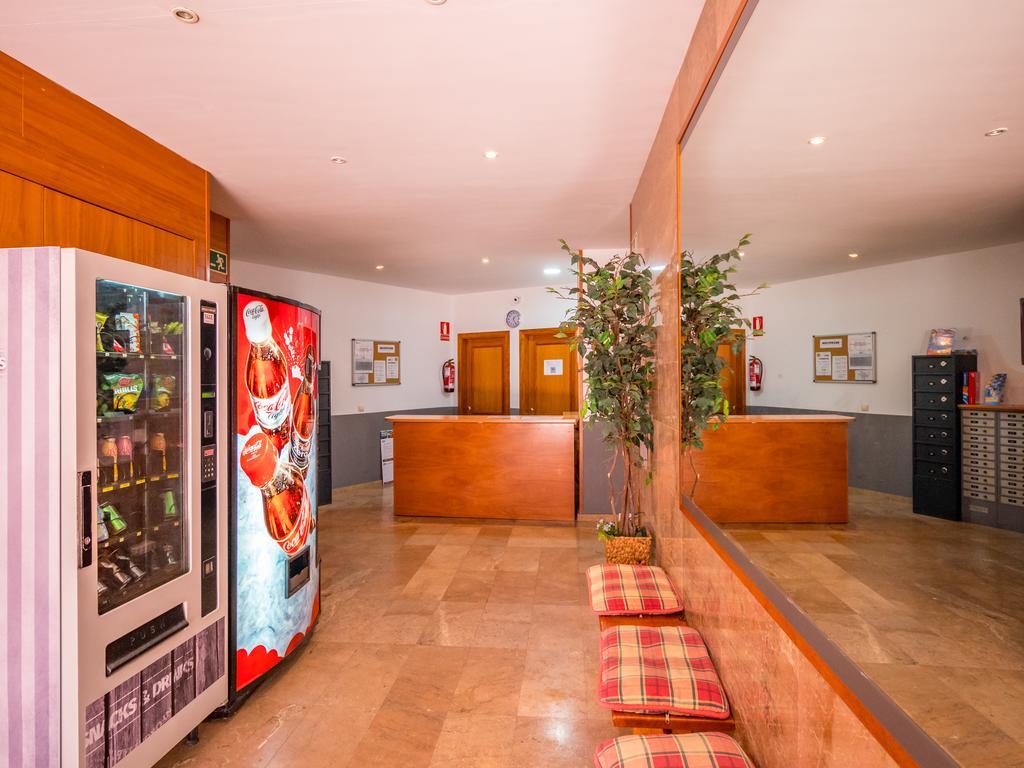 Apartaments Ar Easy Santa Anna II Льорет-де-Мар Экстерьер фото